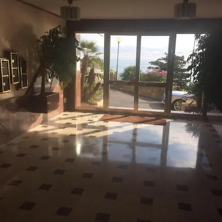 70m2 Plus 15m2 Terrace Seaview Plus Garagebox * Sanremo